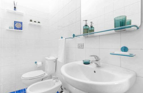 MXP Airport Malpensa - Near Milan - Rho Fiera - Park free, Wi-Fi e Aria Condizionata - Foto 16