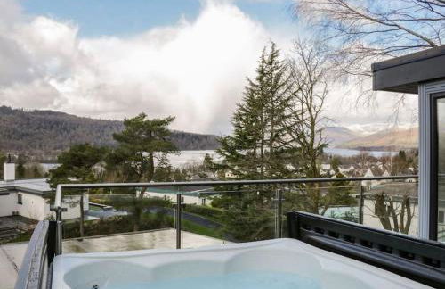 BRANTLEA Detached 4 Bed Home, Hot Tub, Lake View, Parking, Pet Friendly - Foto 4