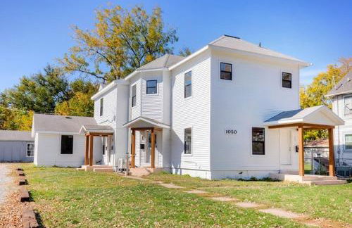 Spacious 9BR Home Ideal for Groups Near Downtown - Foto 5