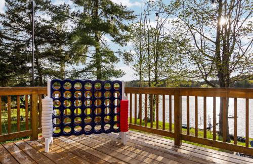 Lake Front ~ Firepit ~ Kayaks ~ SUPs ~ Yard Games - Foto 38