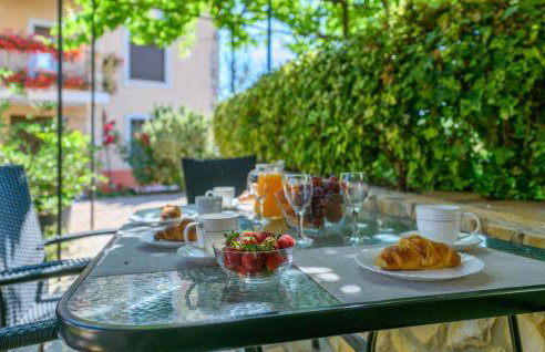 Awesome Home In Nedescina With Wifi - Foto 18