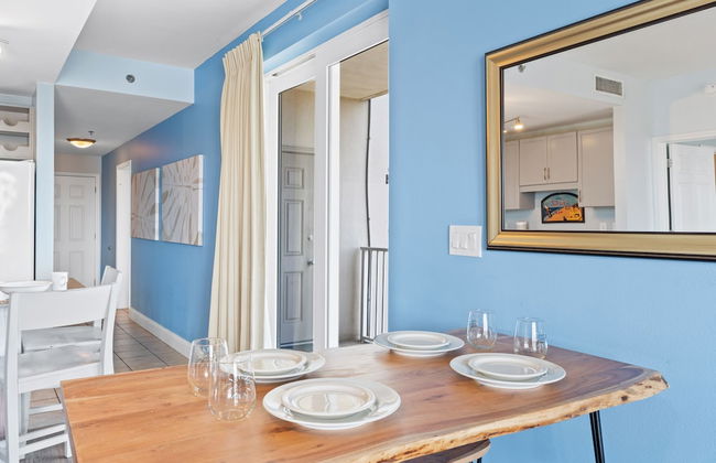 Laketown Wharf by Book That Condo - Foto 71