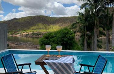 Casa Amarela - 3 suítes e piscina - Foto 14