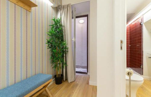 Designer Retreat- Newly remodelled 1 bedroom apt - Photo 33