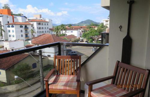 apartamento com linda sacada em direção ao mar - Foto 1