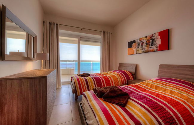 Seafront Luxury Apartment Incl Pool - Foto 5