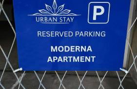 Moderna Apartment URBAN STAY - Photo 24