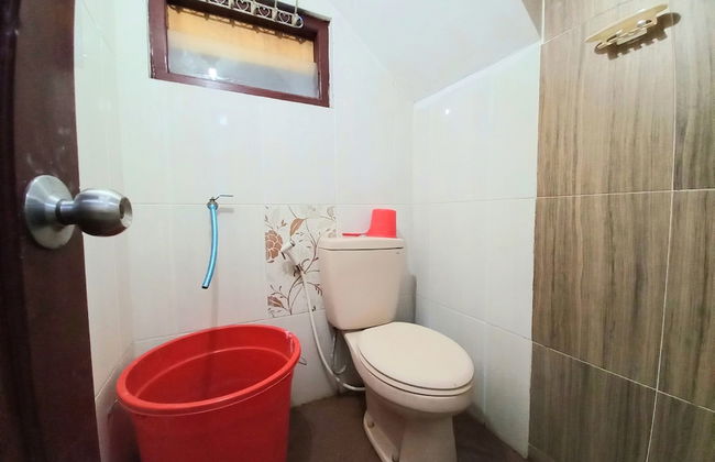 Homestay Syariah Dekat Monjali dan JCM by Simply Homy - Foto 11