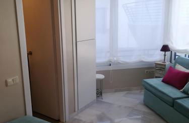 Marbella House - Photo 8