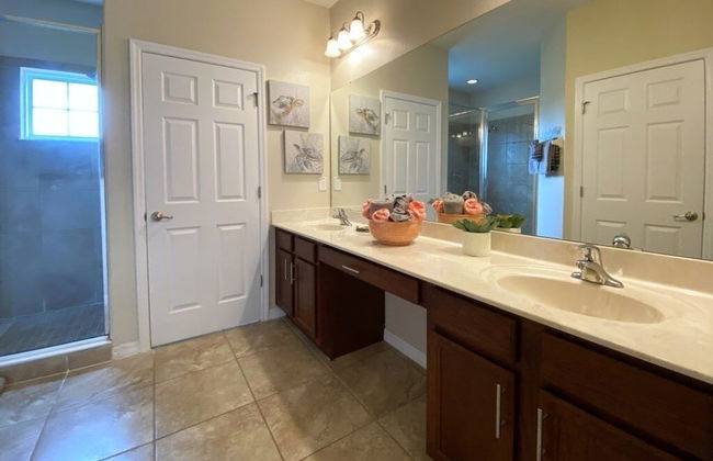 Spacious 5bd Pool Hm Spa Gm Watersong -256ys 5 Bedroom Home by RedAwning - Foto 13