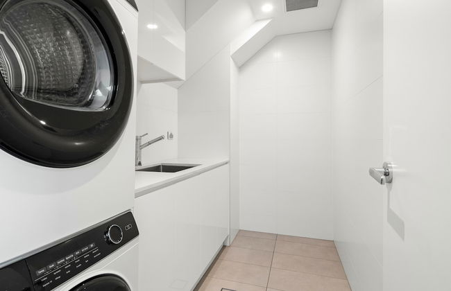 The Nancy Bondi - Photo 25