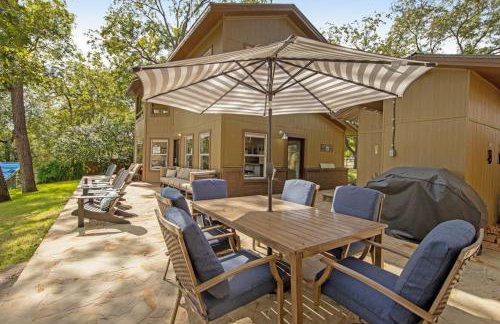 Two-Story Waterfront Retreat with Boat Dock, Two Firepits & Two Kayaks - Foto 27