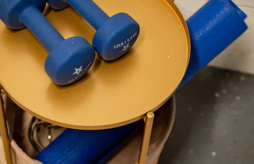 Spacious 4 Bedroom Sleeps 10 with Sauna and Hot Tub - Foto 58