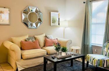 Retro Place - 2 bedroom & 1 bathroom - GREAT VALUE - Foto 1