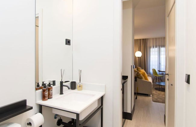 AmazINN Collection Madrid Amor de Dios - Foto 115