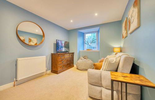 3-Bed Flat Free Parking 10 Mins to City Centre - Foto 13