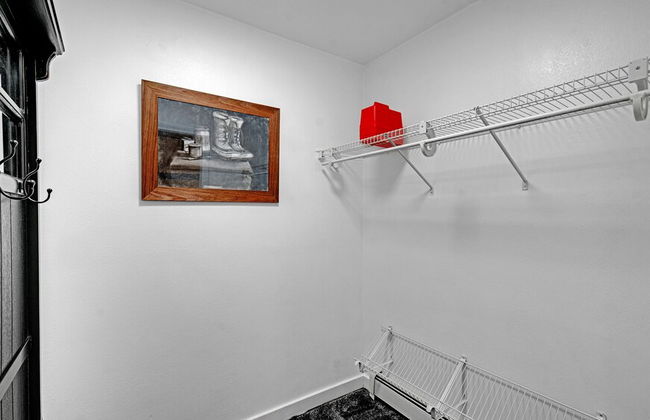 Fairbanks Fox Den 2 Bedroom Townhouse - Photo 25