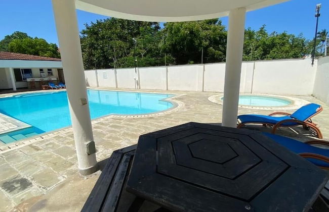 Lux Suites Hayana Palm Apartments - Foto 28