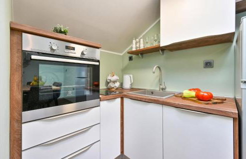 Cozy Home In Vrhi Pregradski With Sauna - Foto 14