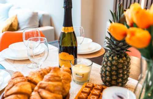 Hot Tube&Private Driveway&11 Guests Family&Contractors Bedford - Foto 58