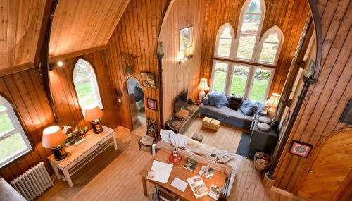 The Tabernacle, Design-led Converted Chapel with Hot Tub, Highland Perthshire - Foto 1