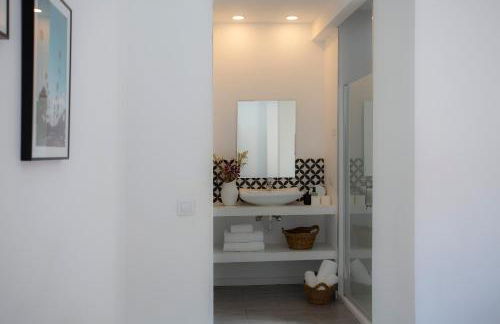 SingularStays Ático Roger de Flor - Photo 27