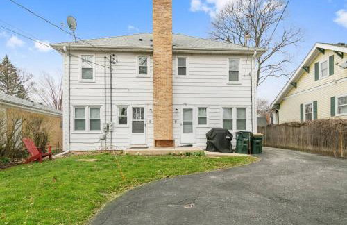 Downtown Libertyville Duplex Near Naval Base - Foto 18