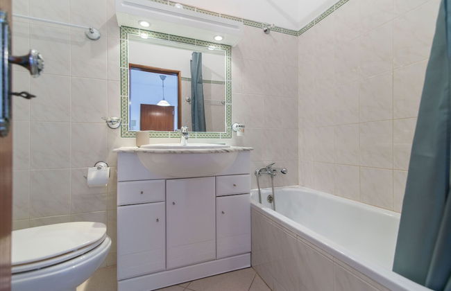 Apt Grace - T2 Pool, Wifi, Balcony, AC, 2,5km From Tavira Center - Foto 12