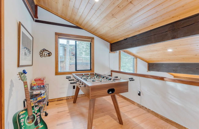 Dakine Haus by Avantstay 4 Min to Northstar + Game Room & Projector - Photo 20