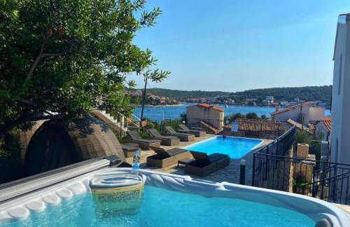 Tisno Resort - Photo 9