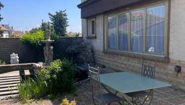 Maison avec accès indépendant, au centre-ville de Tournus - Foto 3, Garden