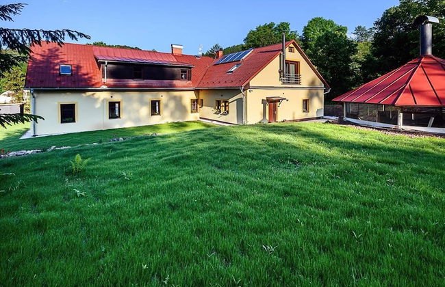 Luxe Villa in Bernartice Kkh045 - Photo 80