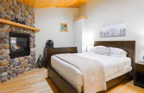 Snowline Hillside Chalet - Foto 32