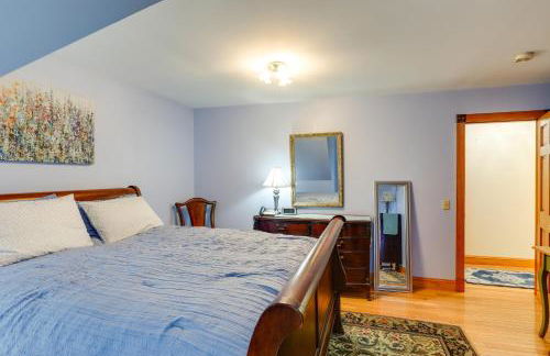 Meriden Village of Plainfield Home with Backyard - Foto 16