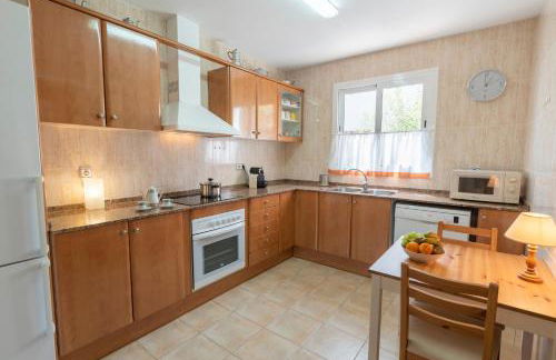 Villa 8, chalet pareado con jardín y piscina - Foto 5