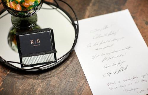 R B Apartment Hamburg Business am Flughafen für 1-5 Personen - ideal für Geschäftsreisende und Familien - Küche - Waschtrockner - Smart TV - kostenloser Parkplatz - Foto 28