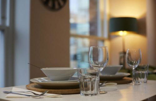 Hayy Luxury 2 Bed Apartments in Leeds City Centre - Foto 13