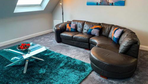 The Gables Poole, 3 Bedroom Penthouse Apartment - Foto 4