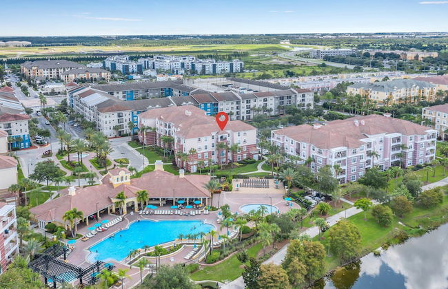 Condo w/ Prime View of Lake, Pool & Fireworks! - Foto 25