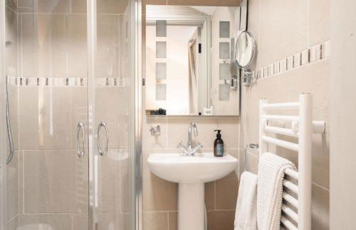 Sheldon Cottage - Photo 27