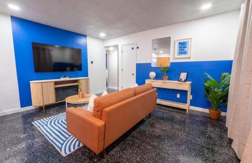 Roasted Blue - 8 min to KU & Mass - Photo 6