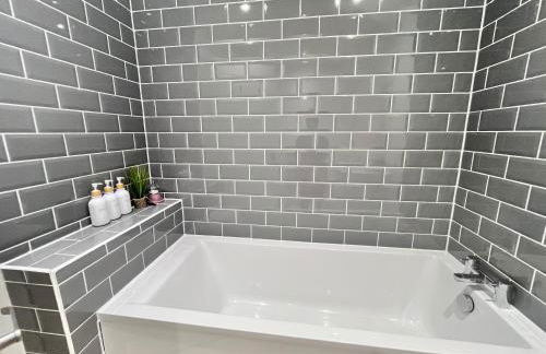 Contractor Stays - Sleeps 12 - Easy access to Motorway - Foto 27