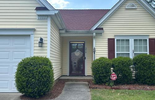 Nice and Simple Country Home - Photo 12