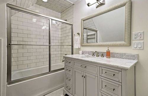 Delightful Waterfront Cabin Rental Overlooking Lake Martin, Elmore County, Alabama - Foto 16