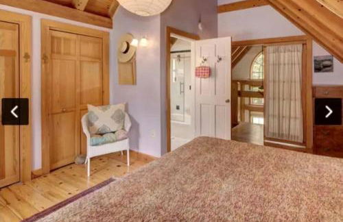 Bright Post & Beam Retreat with Fire Pit & Game Room Near Acadia | Sorrento, Maine - Foto 25