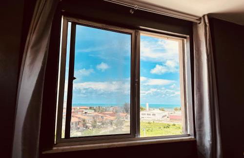 Vista mar, piscina, na praia do futuro, com Ar condicionado e Wi-Fi - Foto 17