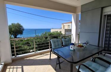 Myriam&Ioanna Seaside Apartment - Photo 11