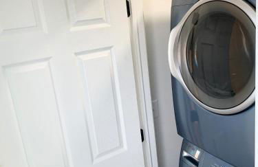 Comfy Cozy 2BD-2BA apt in Federal Hill - Photo 31