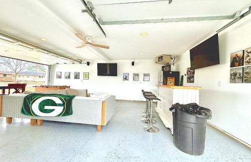 Lambeau View Pool Rooftop Entertainment Room - Foto 19