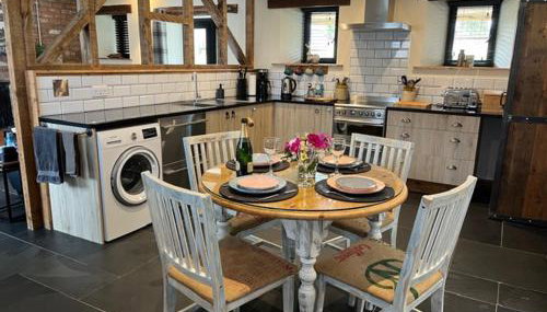 The Stable at Widemouth Bay - 2 bedroom cottage both rooms twin or king - Foto 4, dishwasher, pet friendly, toaster